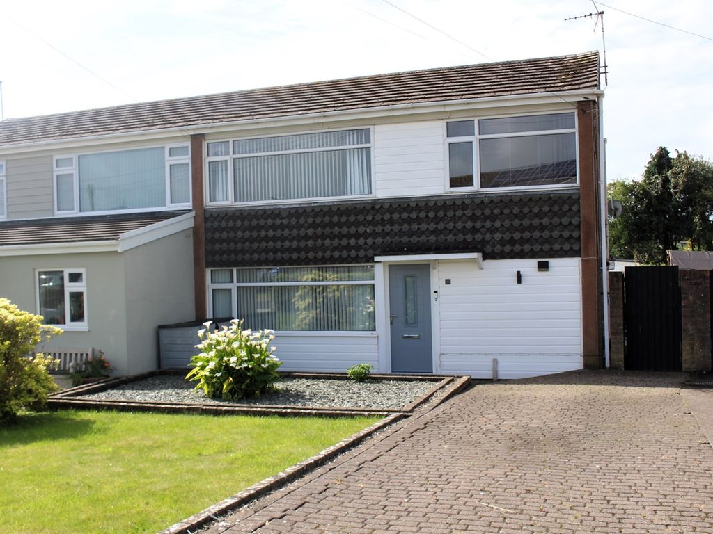 3 bed semidetached house for sale in Bedford Rise, Boverton, Llantwit