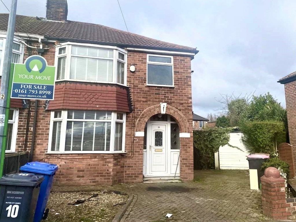 3 bed semidetached house for sale in Pine Grove, Swinton, Manchester