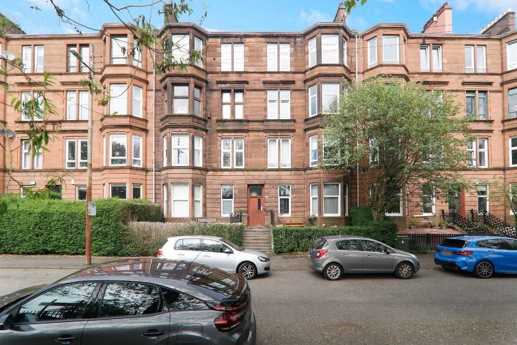 2 bed flat for sale in Onslow Drive, Dennistoun G31, £180,000 Zoopla