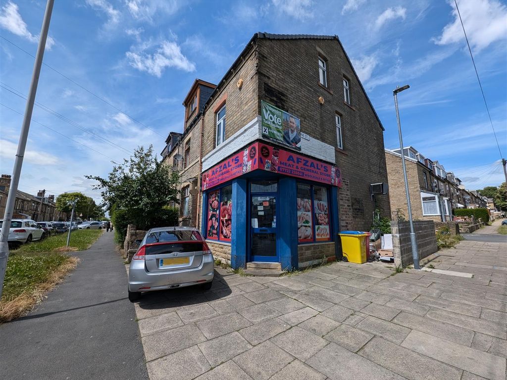 1 bed retail premises for sale in Harewood Street, Bradford BD3, £