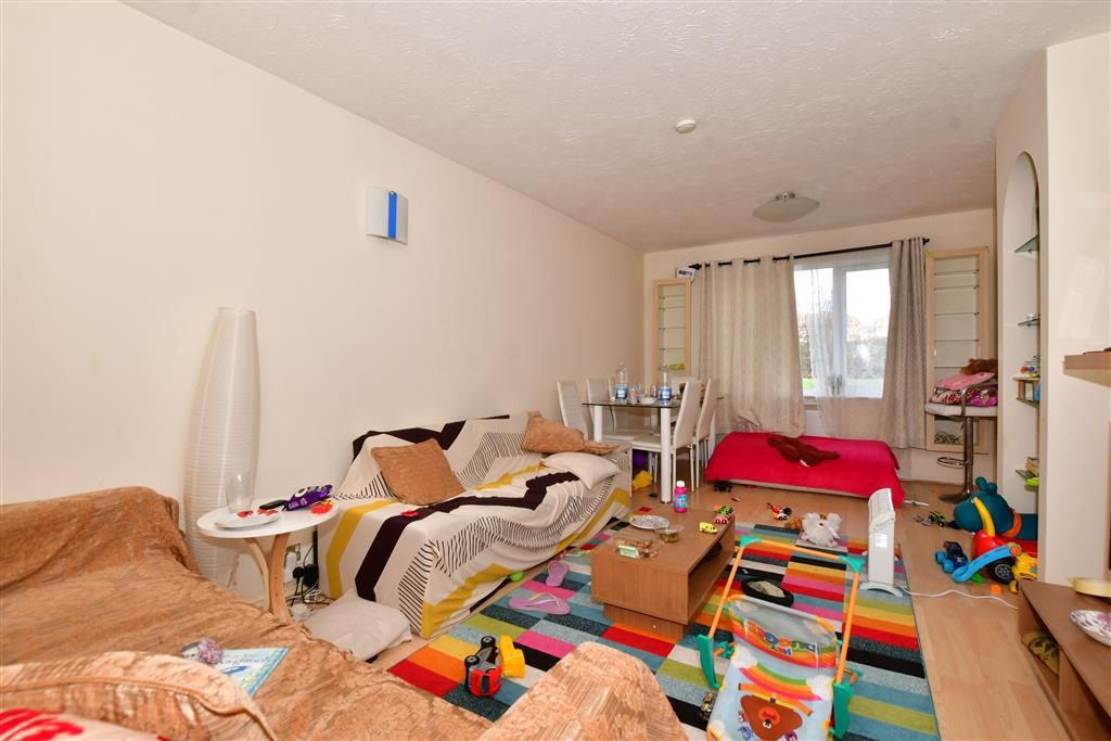 2 bed flat for sale in Adams Way, Croydon, Surrey CR0 Zoopla