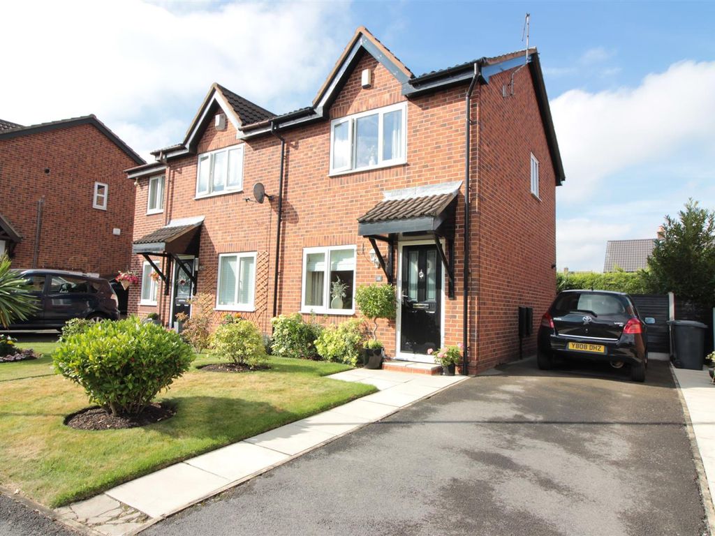 2 bed semidetached house for sale in Pinders Green Drive, Methley