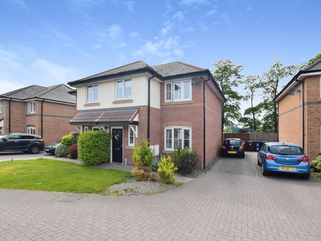 3 bed property for sale in Boardman Close, Farington, Leyland PR25 Zoopla