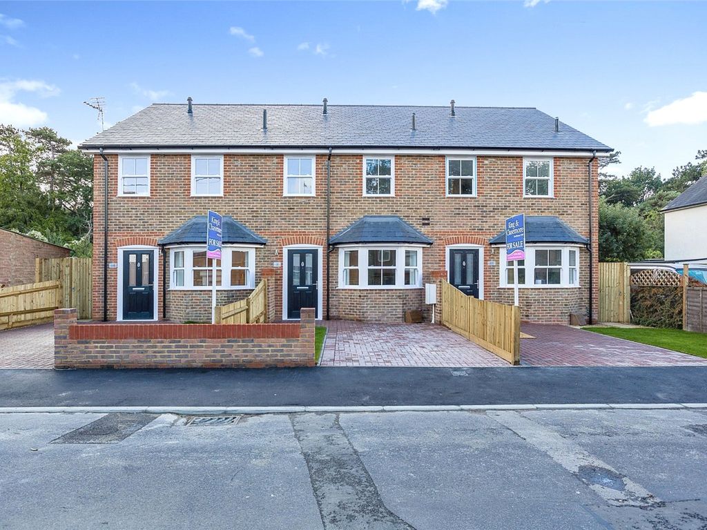 Albany Road, Crawley, West Sussex RH11  