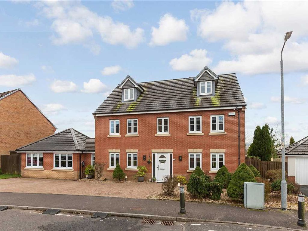 5 bed detached house for sale in Torrance Wynd, Crutherland Gate, East