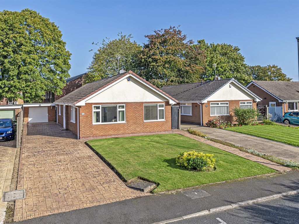 3 bed detached bungalow for sale in Bridge Lane, Appleton, Warrington