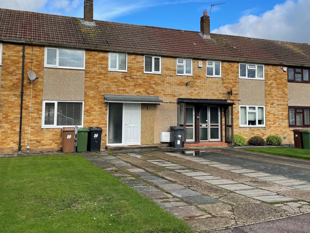 3 bed terraced house for sale in Ashwood Road, Potters Bar EN6, £