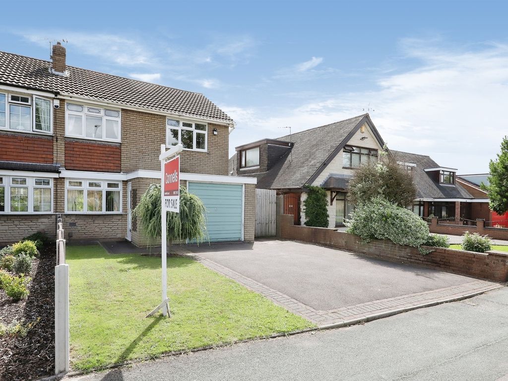 3 bed semidetached house for sale in Linthouse Lane, Wednesfield