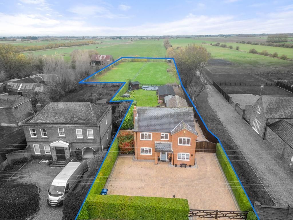 5 bed detached house for sale in Main Road, Parson Drove, Wisbech