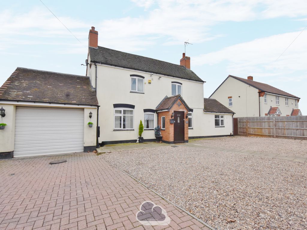 3 bed detached house for sale in Henley Road, Coventry CV2, £375,000