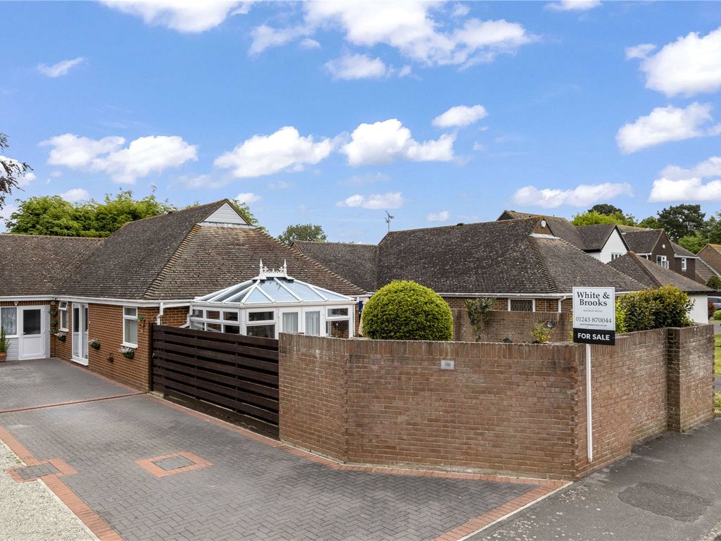 3 bed bungalow for sale in Chawkmare Coppice, Bognor Regis, West Sussex