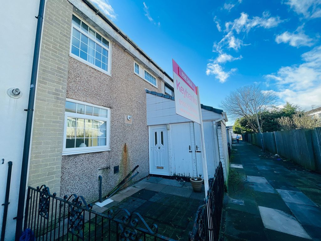 3 bed terraced house for sale in Barons Hey, Merseyside L28, £110,000