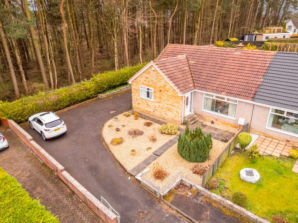 3 bed bungalow for sale in Larchfield Place, Wishaw ML2, £217,500 Zoopla