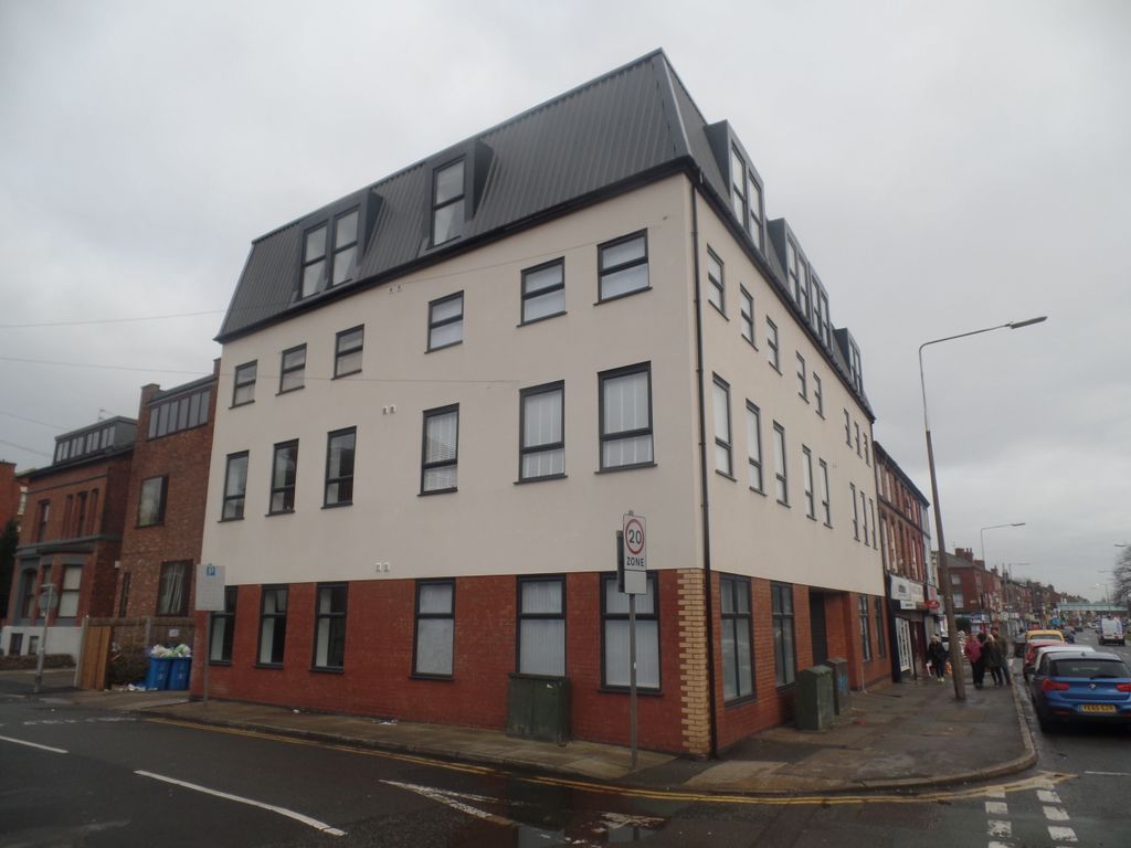 2 bed flat to rent in West Derby Road, Anfield, Liverpool L6, £650 pcm Zoopla
