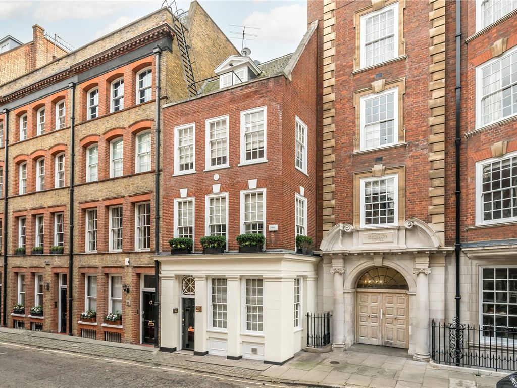 Old Queen Street, St. James's Park, London SW1H  