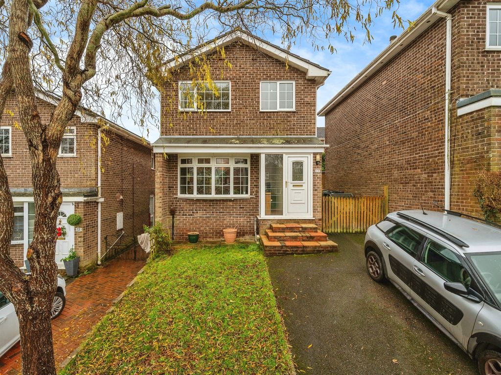 3 bed detached house for sale in Grebe Close, Plymouth, Devon PL7, £