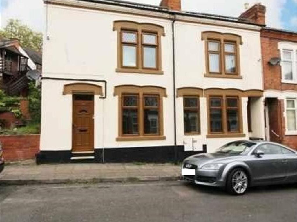 Halstead Street, Leicester LE5  