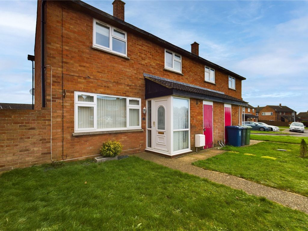 2 bed semidetached house for sale in Durham Way, Wyton, Huntingdon