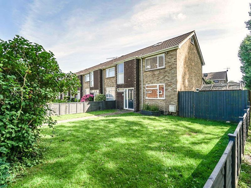 3 bed end terrace house for sale in Dunster Crescent, WestonSuperMare