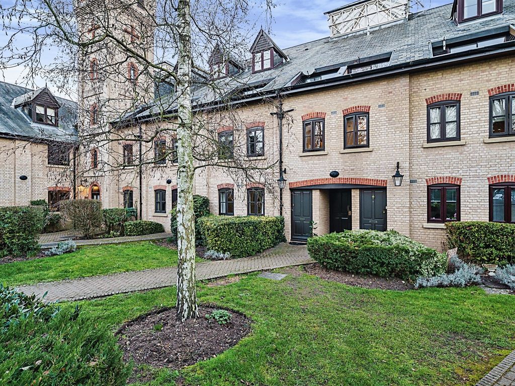 1 bed flat for sale in River Meads, Stanstead Abbotts, Ware SG12 Zoopla