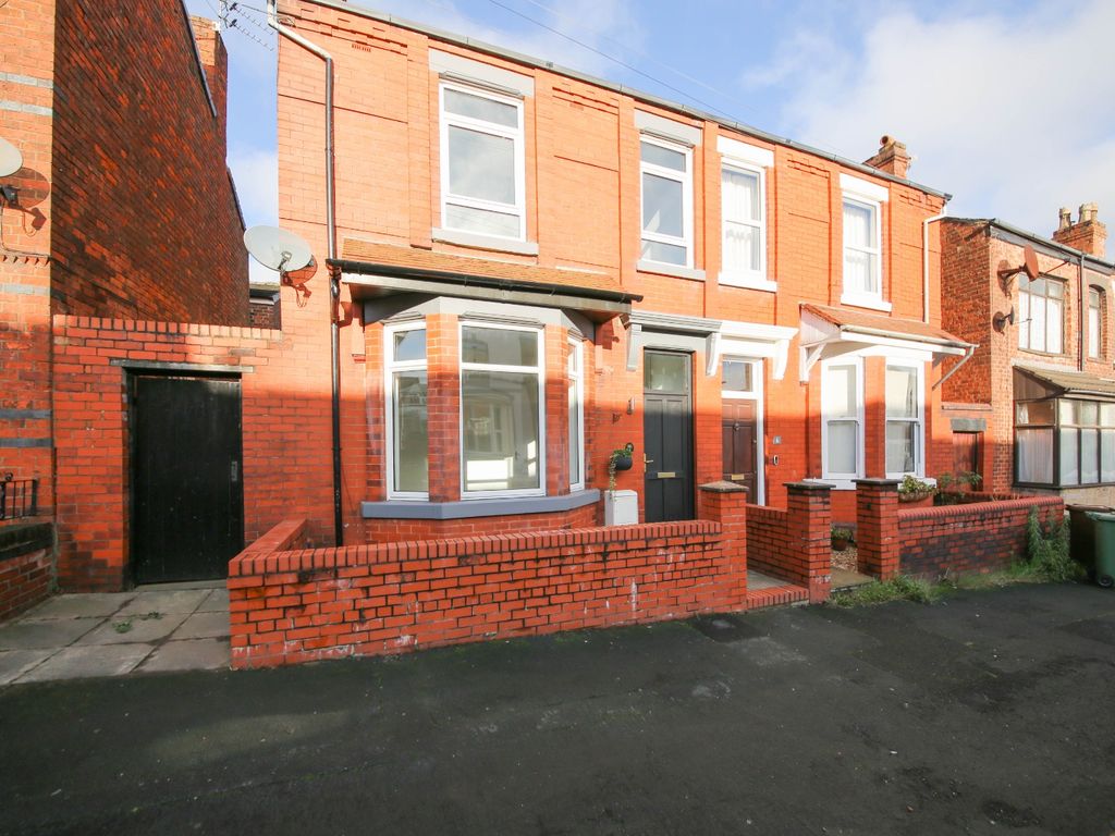 Douglas Road, Wigan, Lancashire WN1  