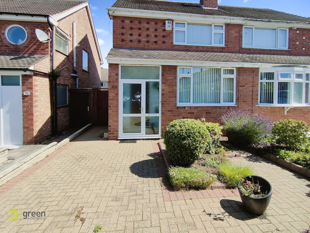 3 bed semidetached house for sale in Denise Drive, Kingshurst