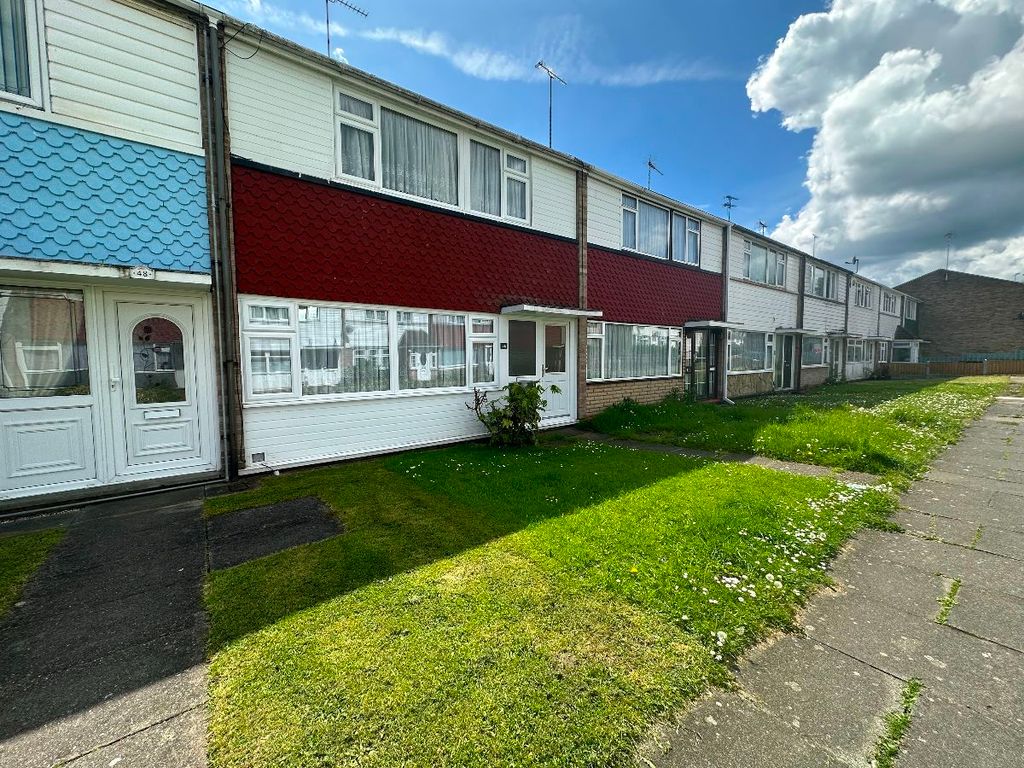 3 bed terraced house to rent in Jermayns, Laindon, Basildon SS15 Zoopla