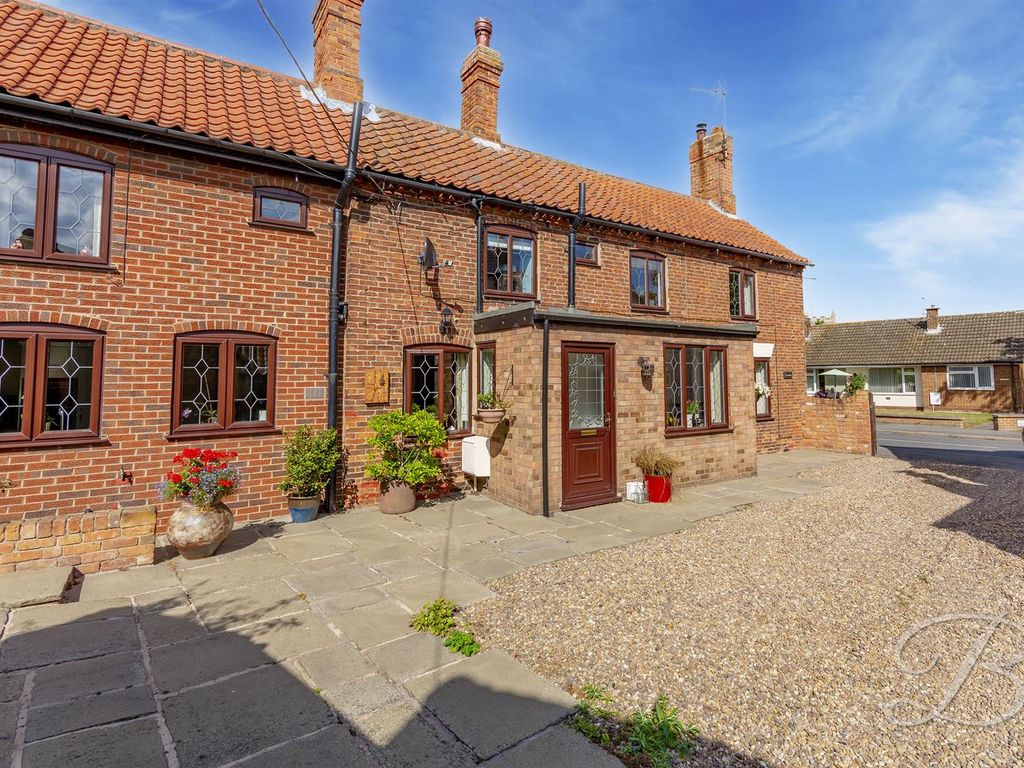 4 bed detached house for sale in Main Street, Walesby, Newark NG22 - Zoopla