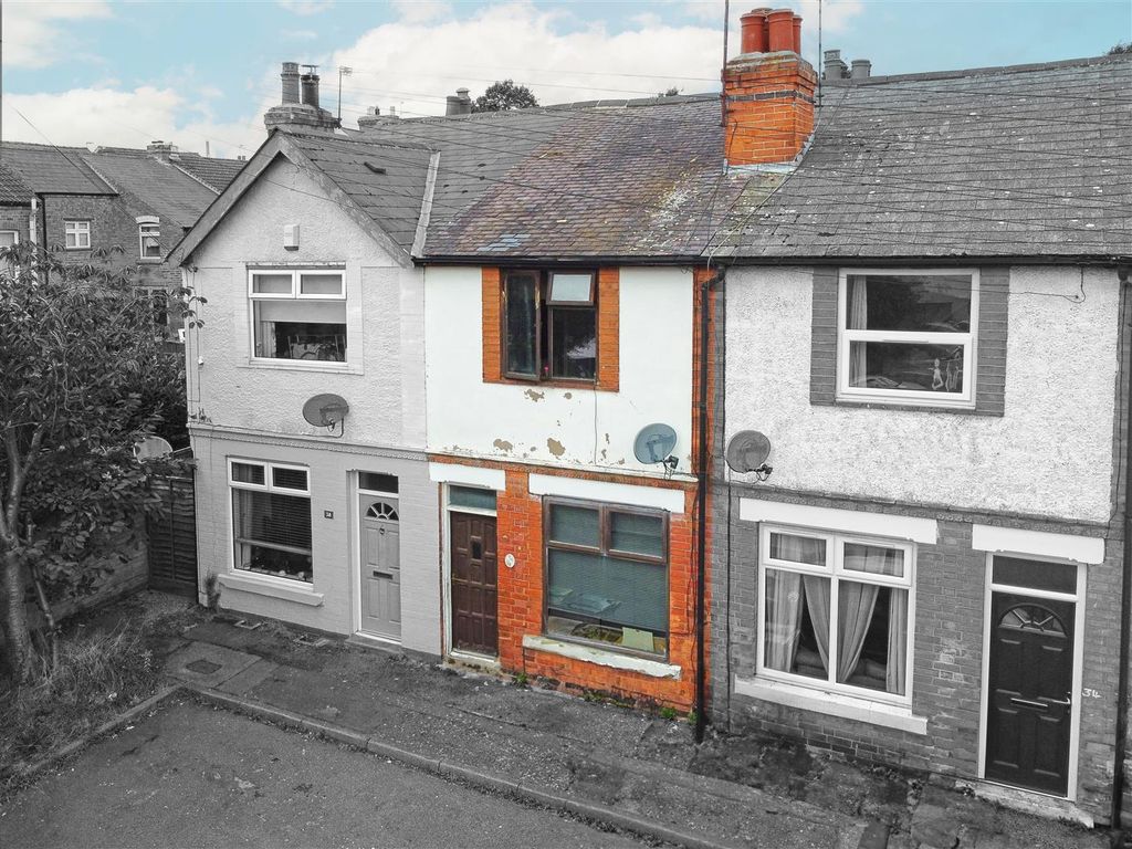 2 bed terraced house for sale in Garden City, Carlton, Nottingham NG4