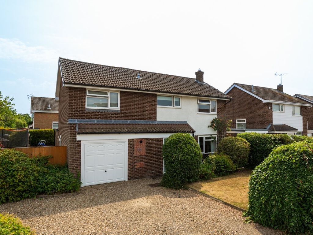 4 bed detached house for sale in Keble Park South, York