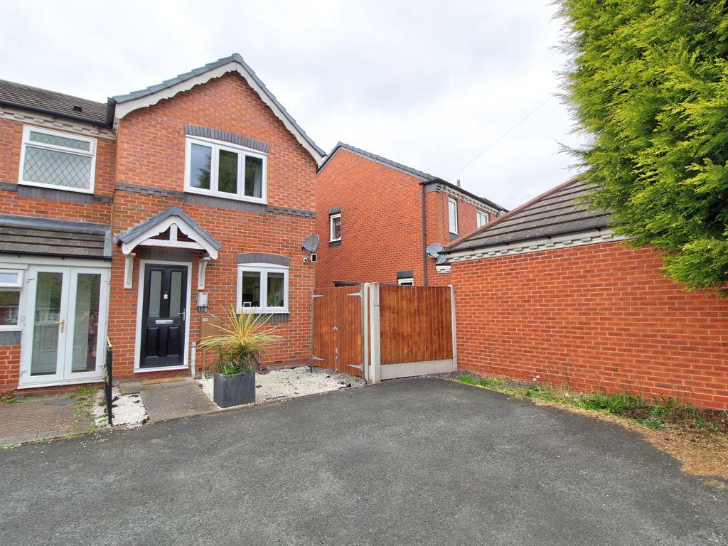 2 bed end terrace house for sale in Factory Road, Tipton DY4 Zoopla