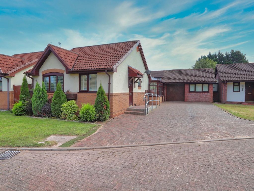 2 bed detached house for sale in Broomehouse Avenue, Irlam M44 Zoopla
