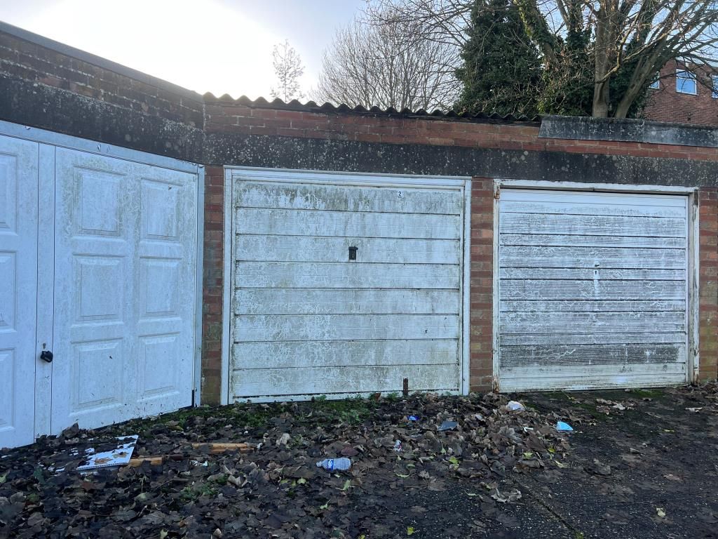 Garage 24, Lilburne Avenue, Norwich, Norfolk NR3  