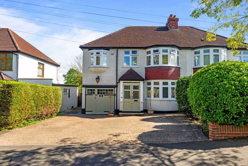 4 bed semidetached house for sale in Hemingford Road, North Cheam