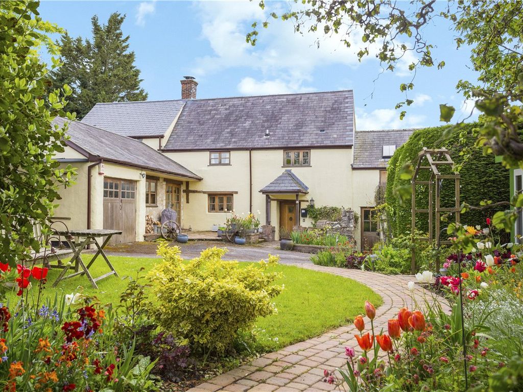 4 bed detached house for sale in Kite Hill, Wanborough, Swindon