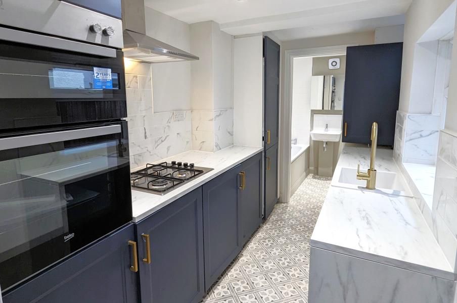 2 bed property to rent in Woking, Surrey GU21, £1,700 pcm Zoopla