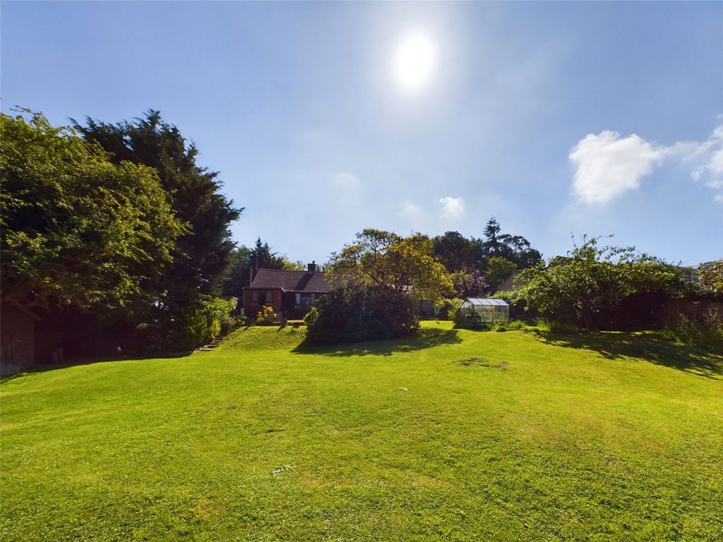 2 bed bungalow for sale in Green Street, Brockworth, Gloucester GL3, £