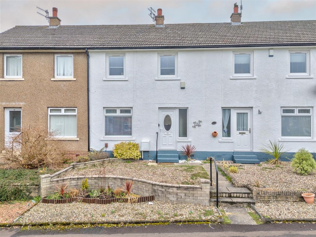 2 bed property for sale in Dean Avenue, Dundee DD4, £130,000 Zoopla