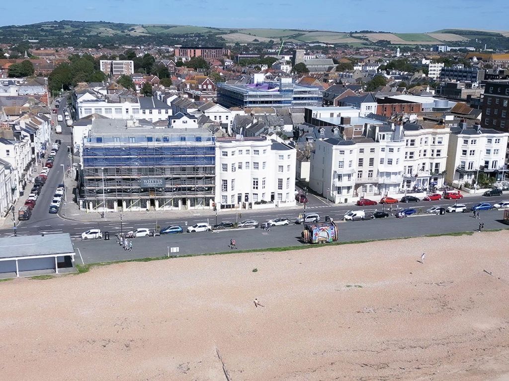 1 bed flat for sale in Marine Parade, Worthing BN11, £325,000 Zoopla