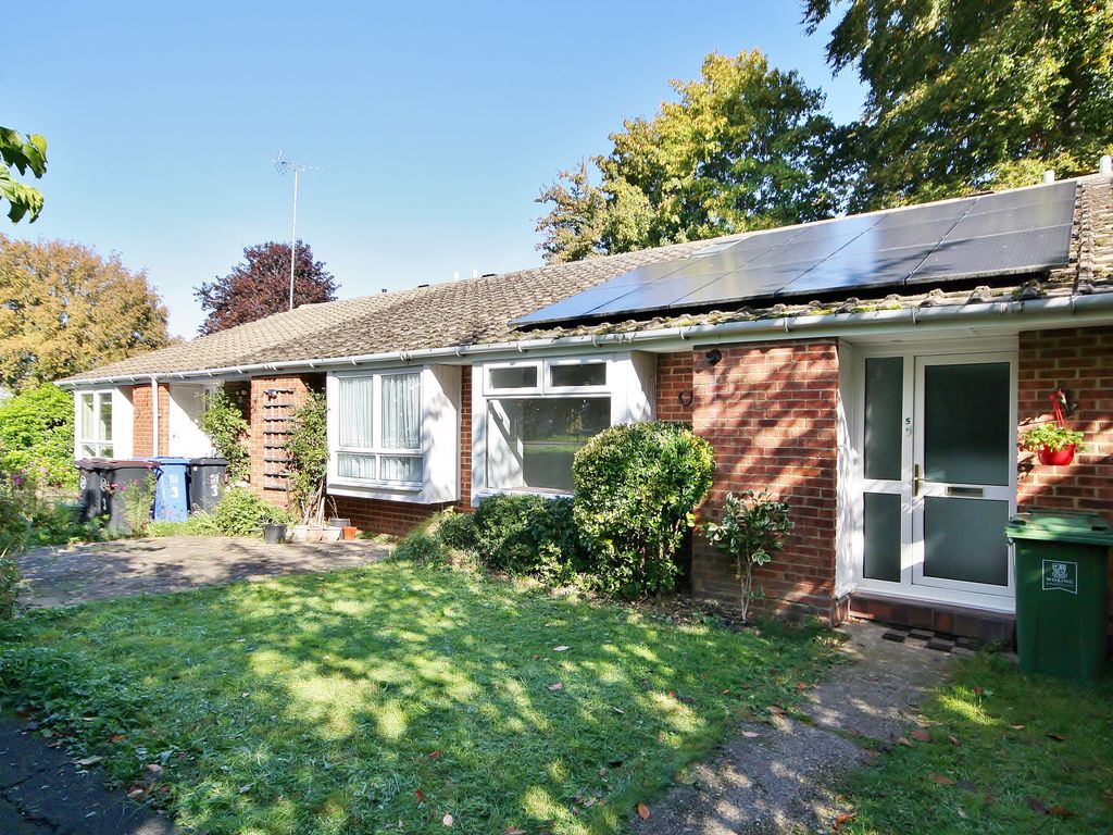 3 bed bungalow for sale in Marston Road, Goldsworth Park, Woking