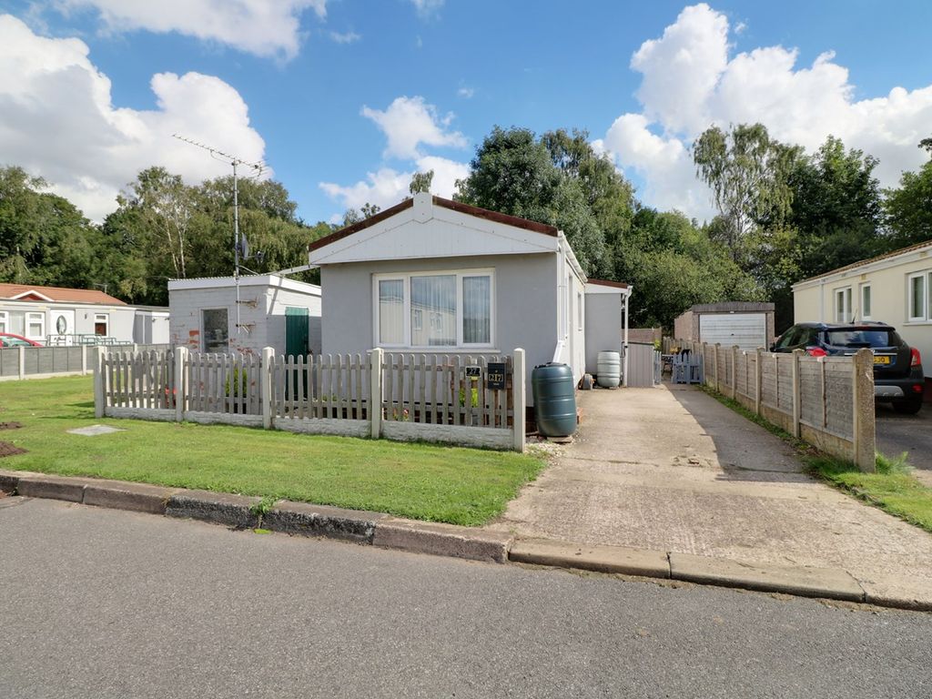 2 bed detached house for sale in First Avenue, Ashfield Park