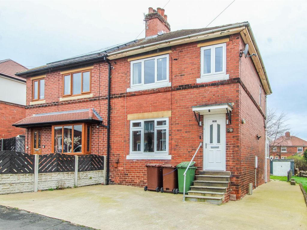 3 bed semidetached house for sale in Park Avenue, Outwood, Wakefield