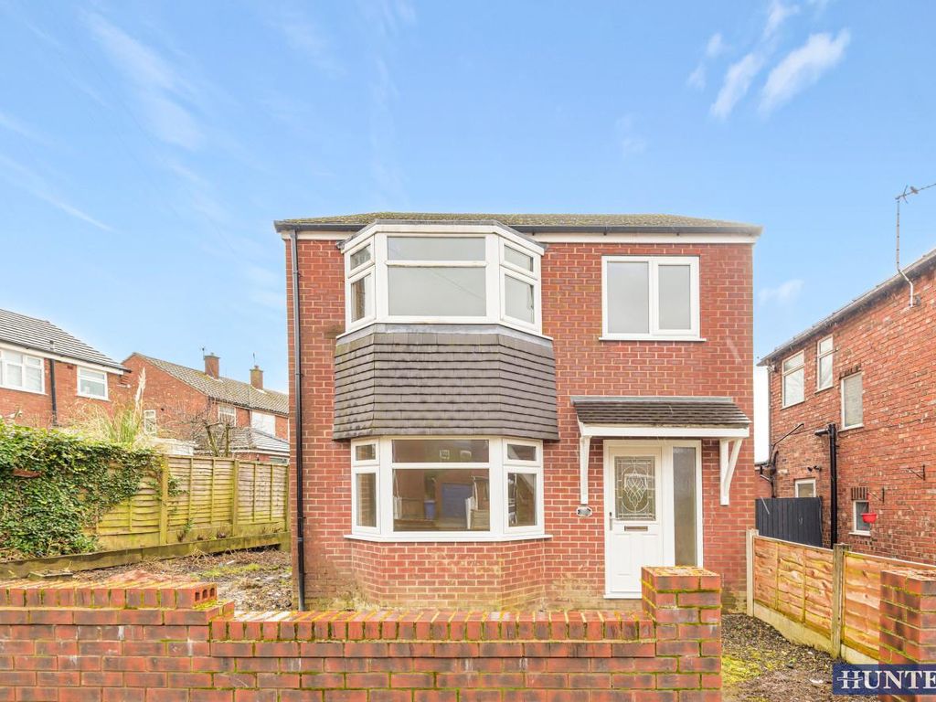 3 bed detached house for sale in Fernlea Crescent, Swinton, Manchester