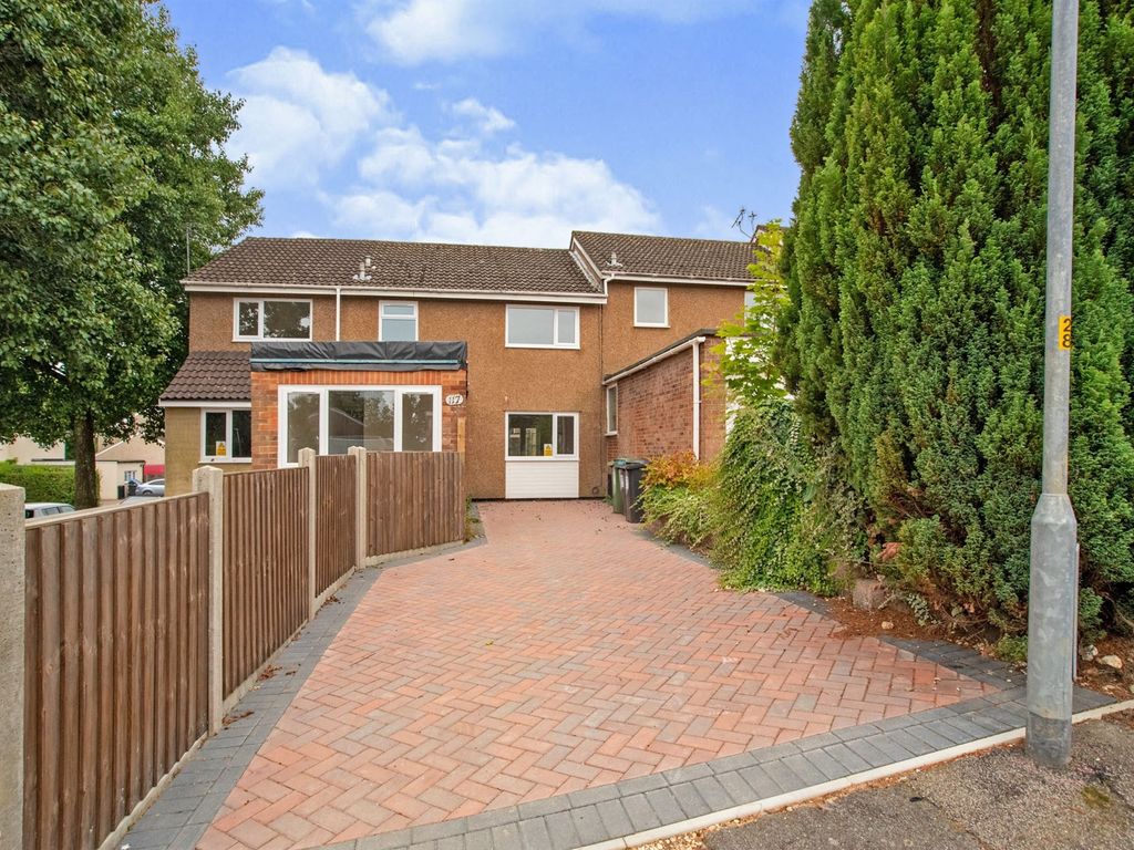 3 bed terraced house for sale in Argyll Road, Hemel Hempstead HP2 Zoopla