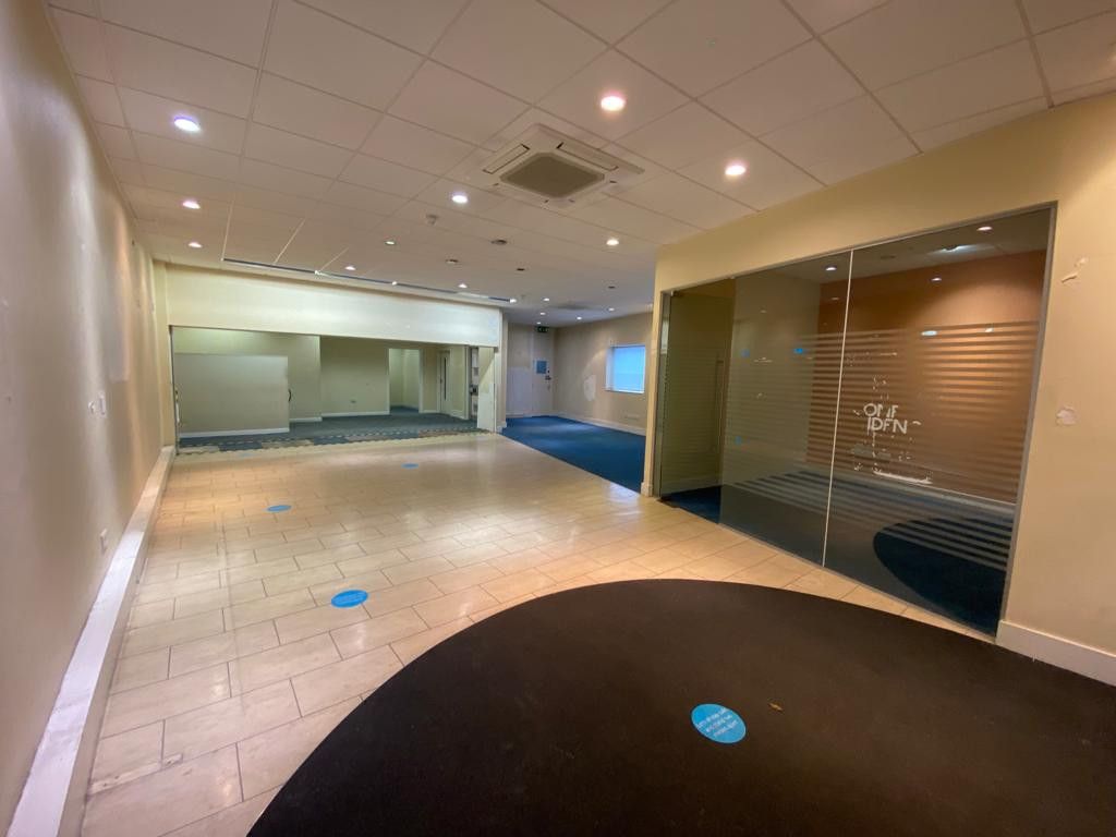 Retail premises to let in Church Road, Ashford, Surrey TW15 Zoopla