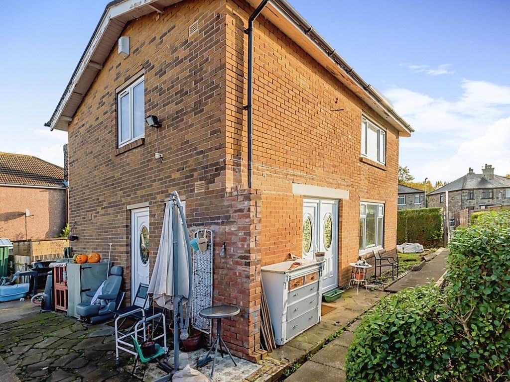 Dalton Green Lane, Dalton, Huddersfield HD5