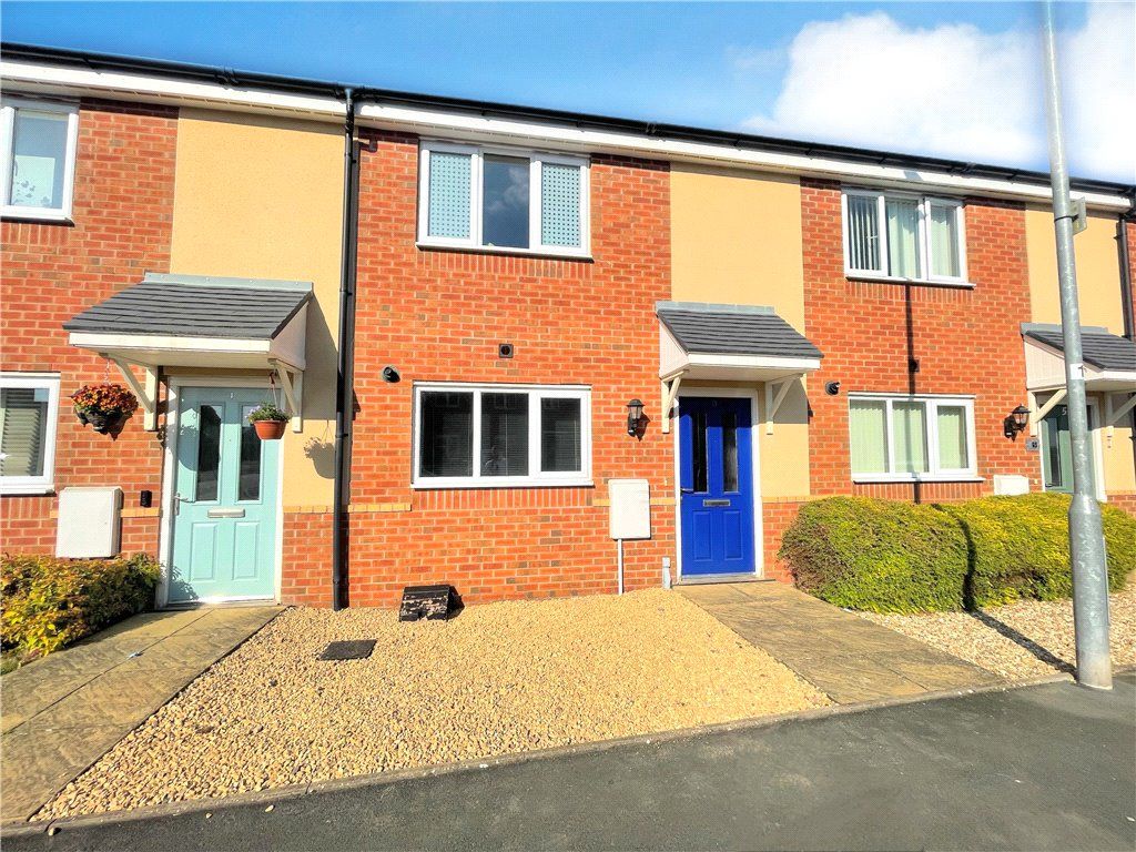 2 bed terraced house for sale in Greengage Way, Evesham, Worcestershire