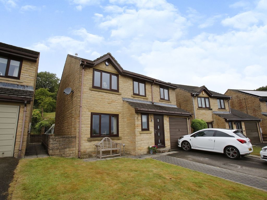 4 bed detached house for sale in Springside Rise, Golcar, Huddersfield