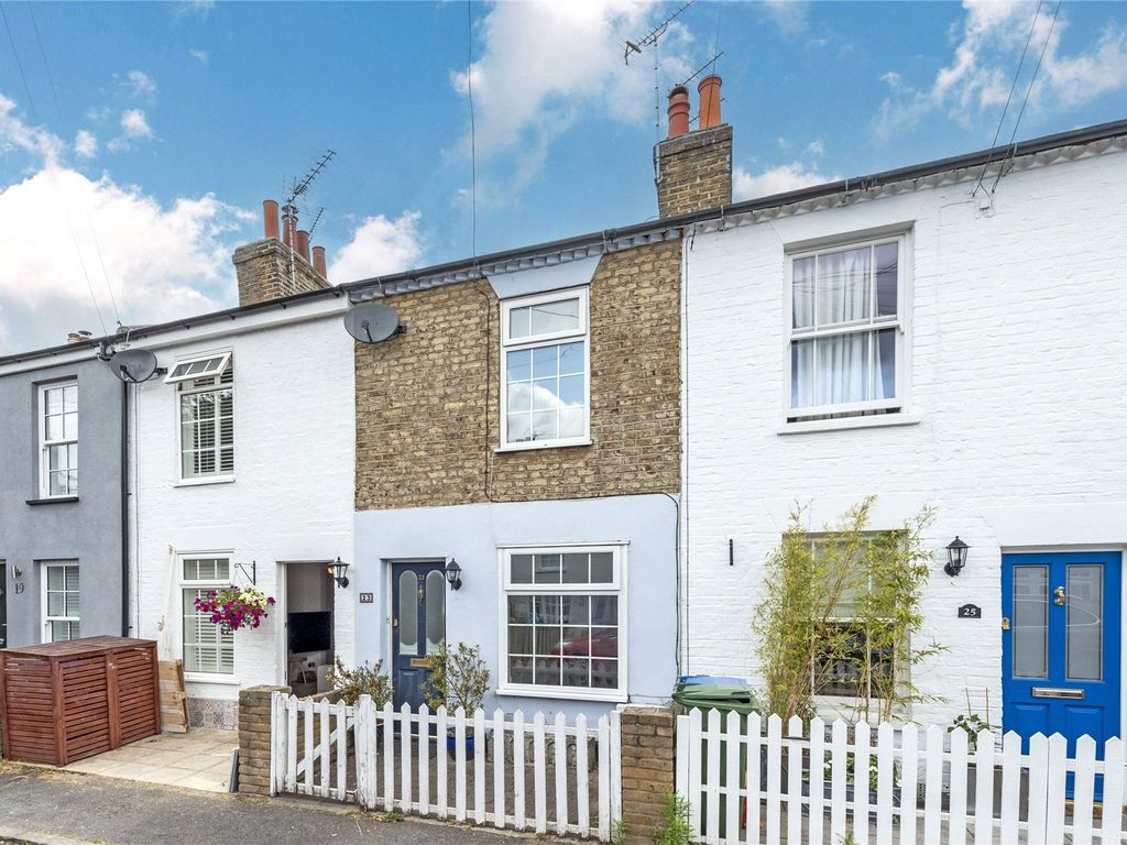 2 bed terraced house for sale in Southbank, Thames Ditton KT7 Zoopla