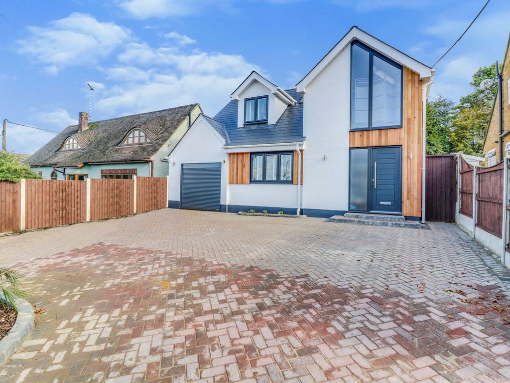 4 bed detached house for sale in Hullbridge Road, Rayleigh SS6 Zoopla